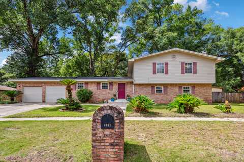 6841 FOXCHASE Circle, Pensacola, FL 32506