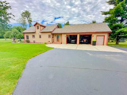 1071 Eagle Drive, Saint Helen, MI 48656