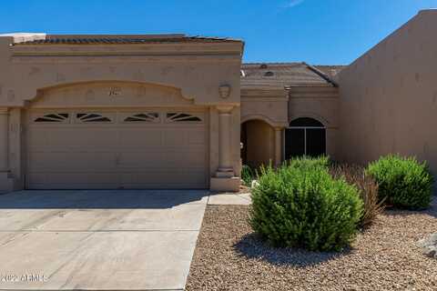 8941 E MAPLE Drive, Scottsdale, AZ 85255