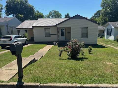 612 N 6th Street, Paragould, AR 72450