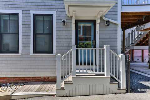 394 Commercial Street, Provincetown, MA 02657