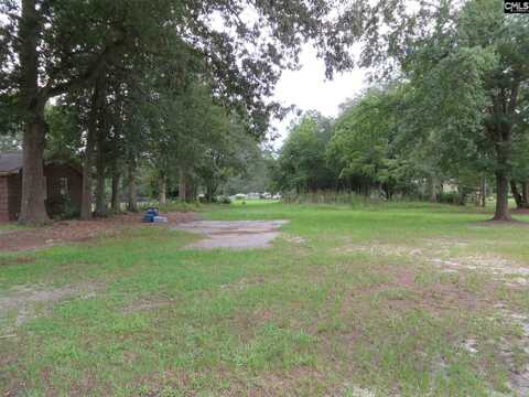 232 E COLUMBIA Avenue, Leesville, SC 29070