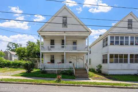 526 Clarendon Street, Schenectady, NY 12308