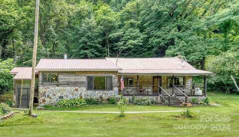 909 Hyatt Creek Road, Marble, NC 28905