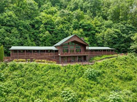 750 Bee Branch Road, Bryson City, NC 28713