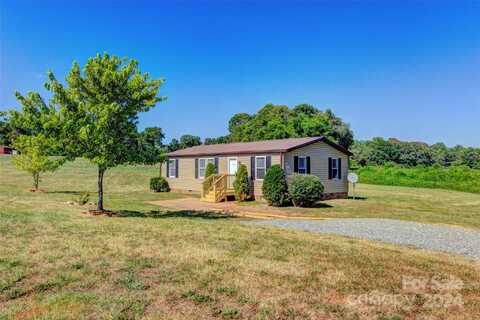 143 Temple Drive, Ellenboro, NC 28040