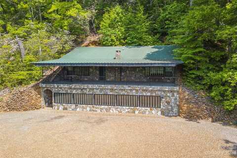 98 Devoe Drive, Waynesville, NC 28786