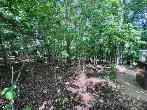 90 Cascades Drive S, Nebo, NC 28761