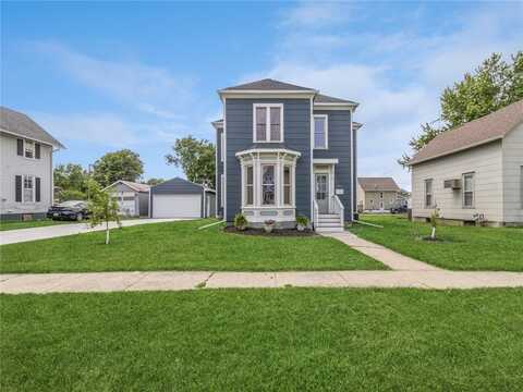 1027 Pearl Street, Grinnell, IA 50112