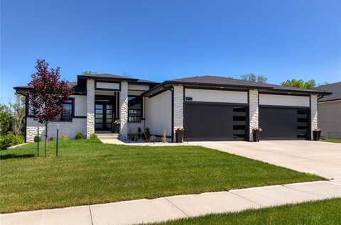 14603 Catalpa Drive, Urbandale, IA 50323