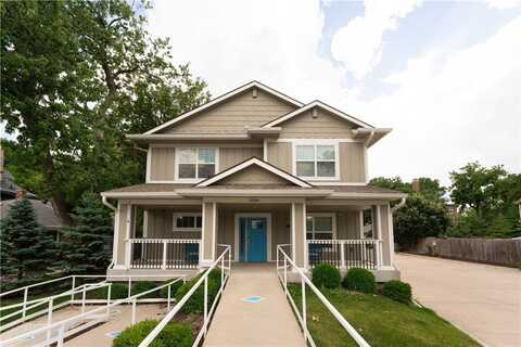 3330 University Avenue, Des Moines, IA 50311