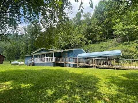 728 Wilder Br Rd, Hyden, KY 41749