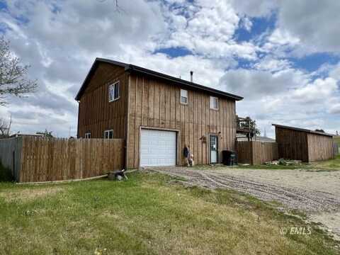 112 Sheldon St, Ekalaka, MT 59324