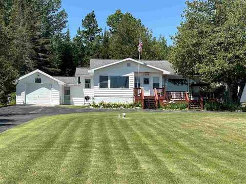 4885 N Straits, Cheboygan, MI 49721