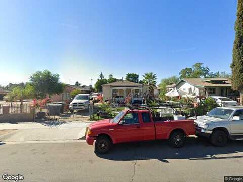 5Th, PERRIS, CA 92570