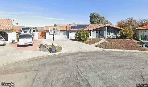 Kristy, HEMET, CA 92544