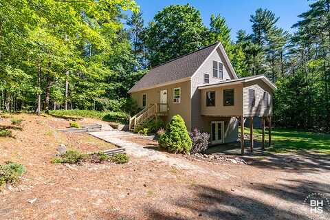 15 Hawthorne Lane, Jay, NY 12941