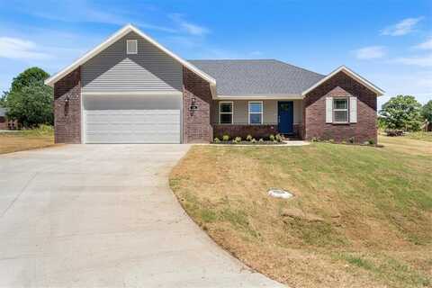 18 Shields DR, Holiday Island, AR 72631