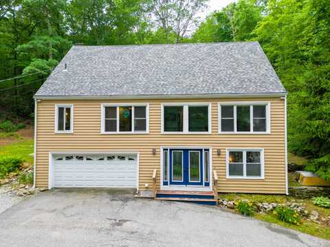 13 Pinelock Drive, Ledyard, CT 06335