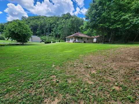 350 Lykins Crk, Pikeville, KY 41501