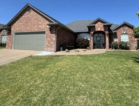 514 Cougar Ln, Enid, OK 73703