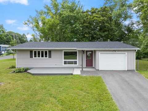 101 CHRISTOPHER DR, BALDWINSVILLE, NY 13027