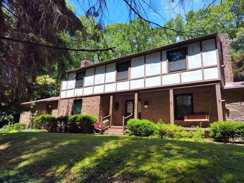 217 Evergreen, Franklin, PA 16323