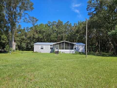 6751 45th St, Chiefland, FL 32626