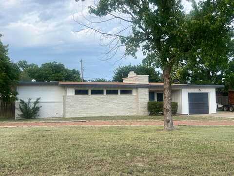 4820 W FARMERS Avenue, Amarillo, TX 79110