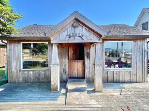 36425 N Highway 1, Westport, CA 95488