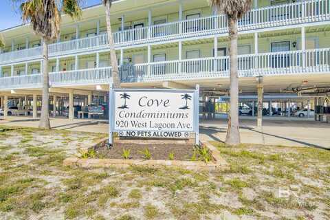 920 W Lagoon Avenue, Gulf Shores, AL 36542