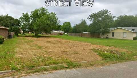 703 W Jones Street, Beeville, TX 78102