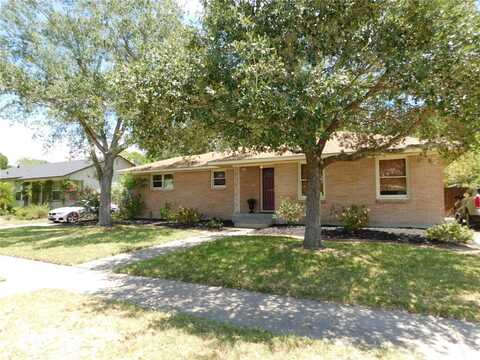 925 Wilshire Place, Corpus Christi, TX 78411