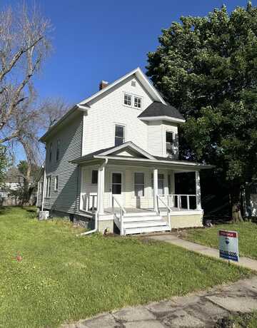 1822 Desota Street, Ellsworth, IA 50075