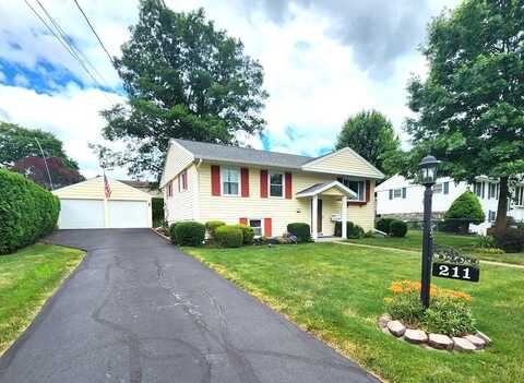 211 Scott Lane, Horseheads, NY 14845