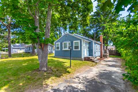 19 Monack Road, Wareham, MA 02571