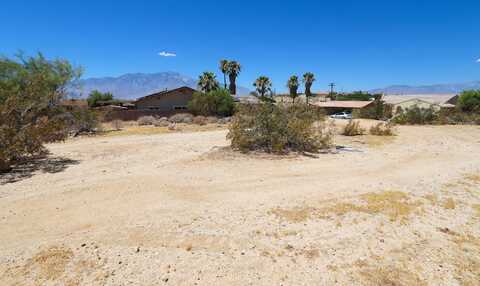 010 Quinta Way, Desert Hot Springs, CA 92240