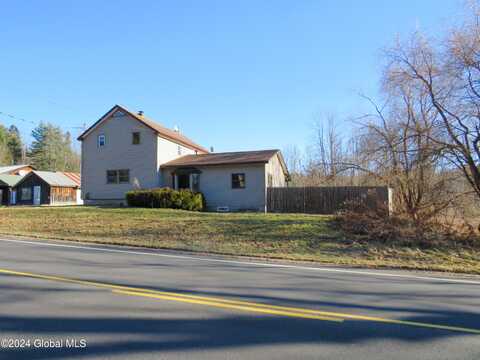 546 County Highway 110, Broadalbin, NY 12025