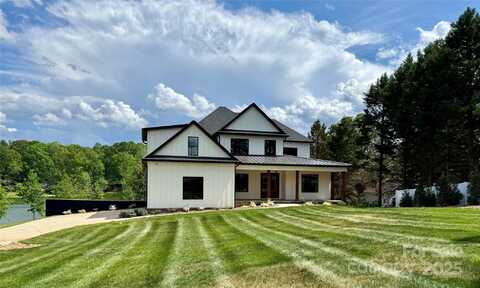 110 Emmaline Court, Troutman, NC 28166