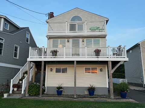 15 Old Town Highway, East Haven, CT 06512