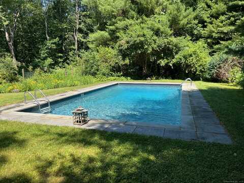 4 Two Rod Highway, Washington, CT 06793