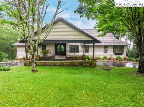 17 Meadows Lane, Banner Elk, NC 28604