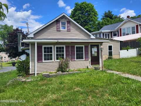 41 Northern Drive, Troy, NY 12182