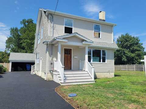 114 Kings College Place, Stratford, CT 06615