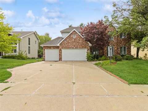 2075 NW 149th Street, Clive, IA 50325