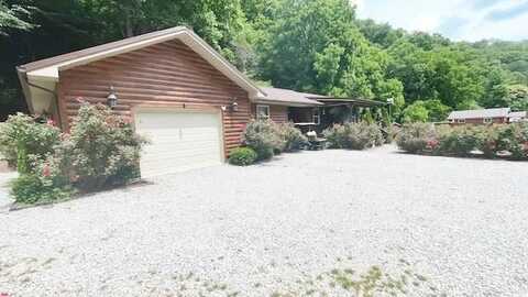 500 SYCAMORE RD, Ashcamp, KY 41512