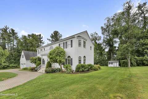 120 Parkview Ter, Lee, MA 01238