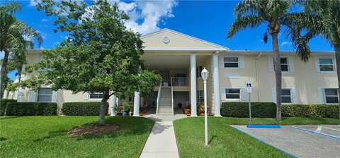 620 E LAKE JASMINE CIRCLE 102, VERO BEACH, FL 32962