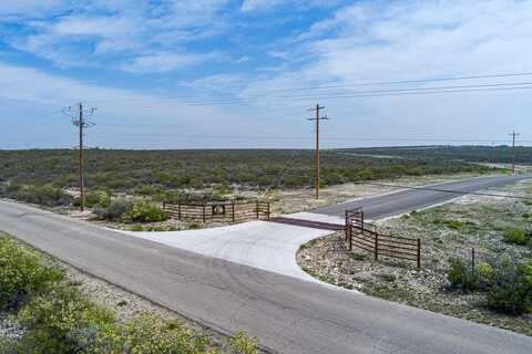 46 Bobby Lee Loop, Del Rio, TX 78840