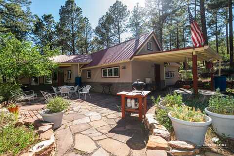 6 El Paraiso Dr., Montezuma, NM 87731